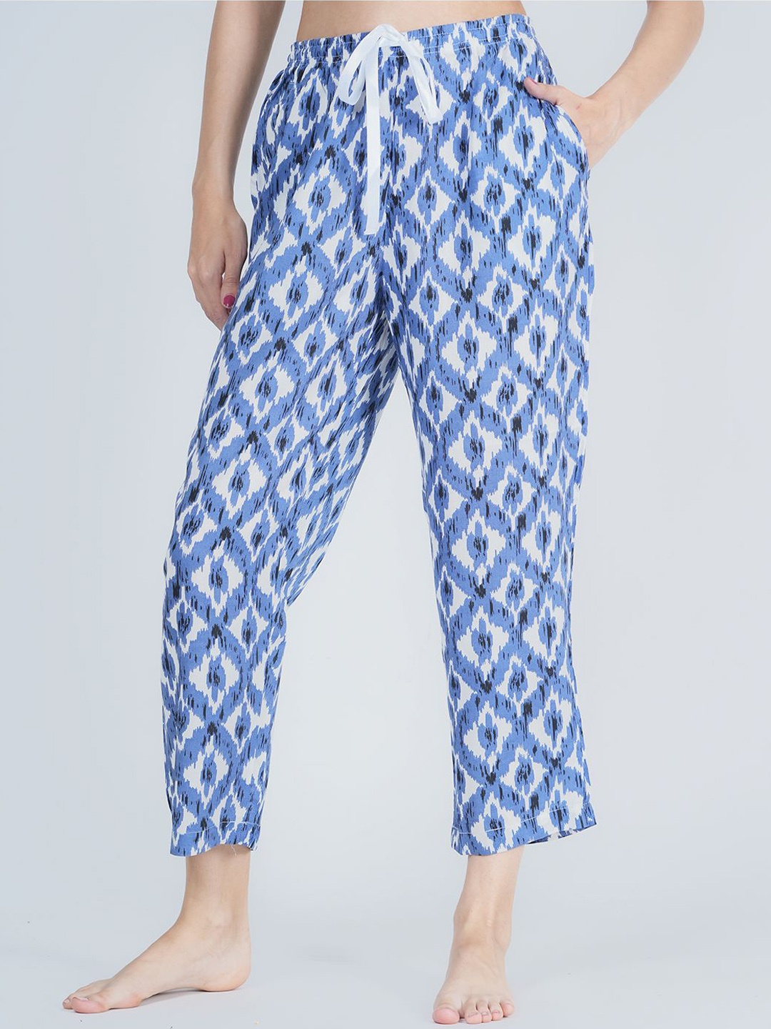 

Style Shoes Printed Mid Rise Lounge Pants, Blue