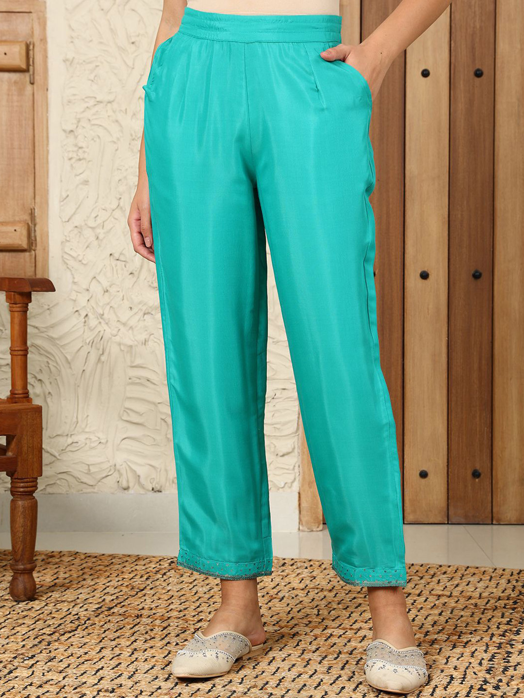 

W Solid Women Straight Fit Pleated Casual Trousers, Green
