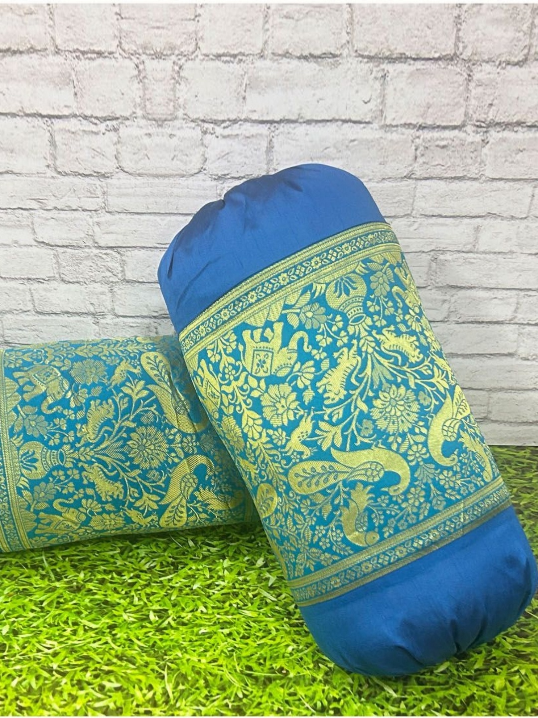 

Pink Parrot Green & Blue Set of 2 Ethnic Motifs Round Cushion Covers