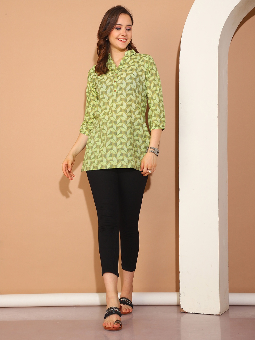 

Roly Poly Floral Printed Pure Cotton Straight Kurti, Beige