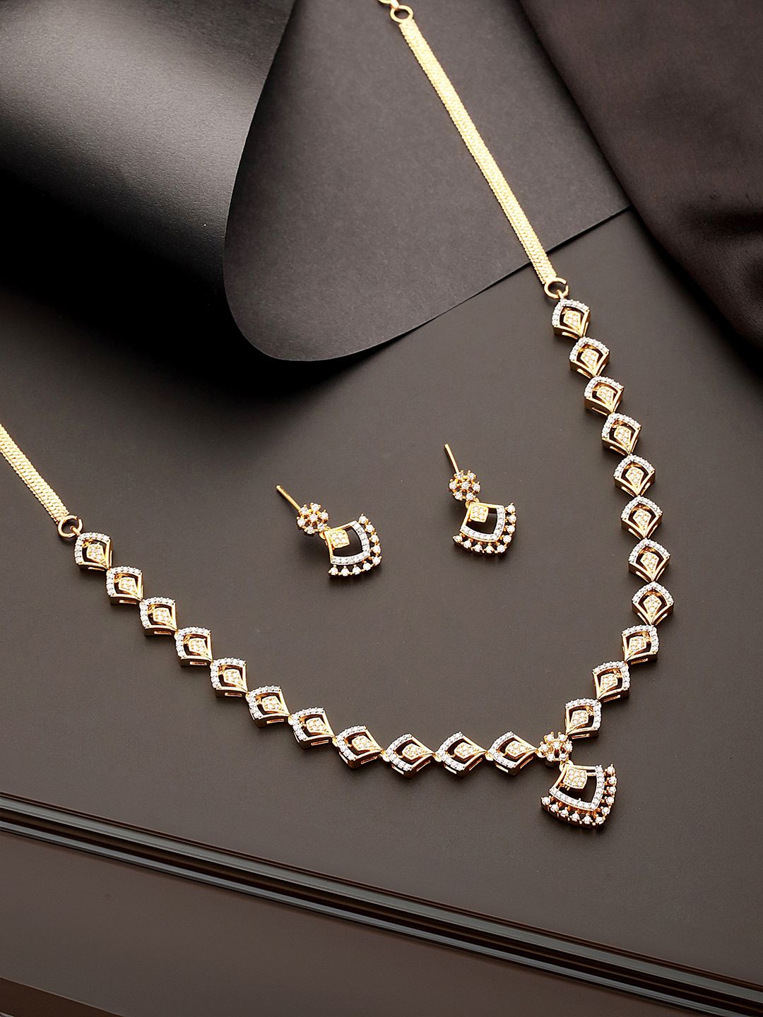 

Saraf RS Jewellery AD-Studded Jewellery Set, Gold
