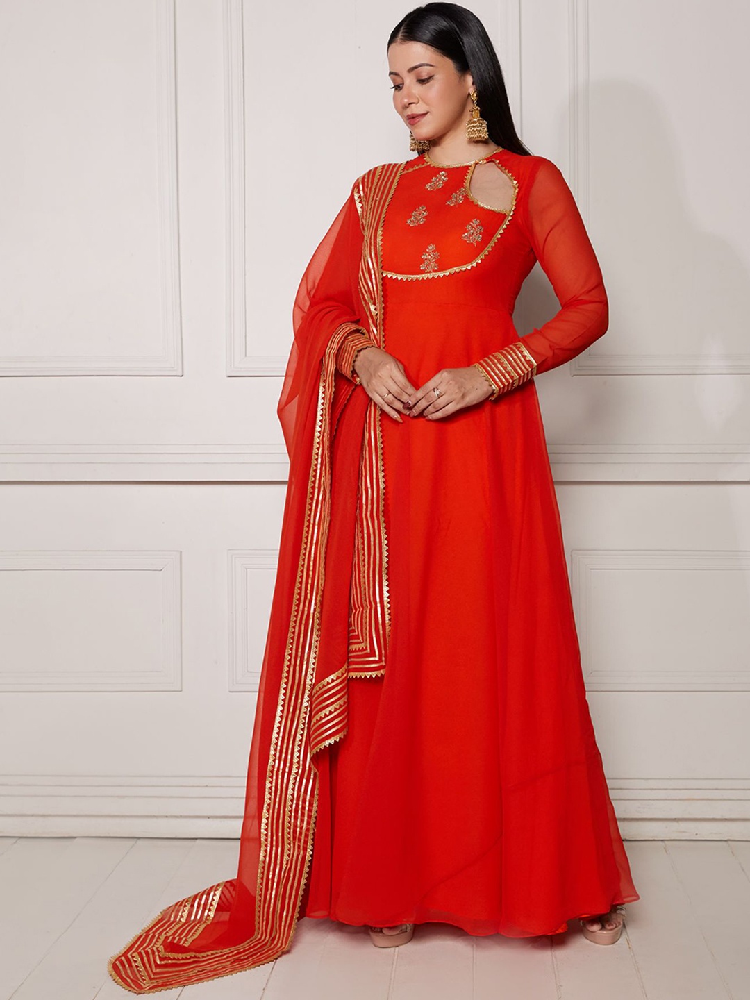 

NUD Women Embroidered Thread Work Georgette Anarkali Kurta, Red
