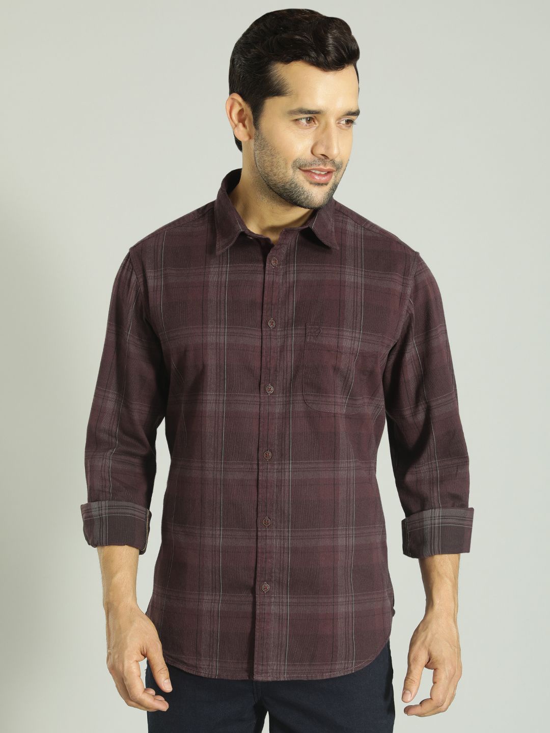 

Indian Terrain Men India Slim Spread Collar Tartan Checked Cotton Slim Fit Casual Shirt, Red