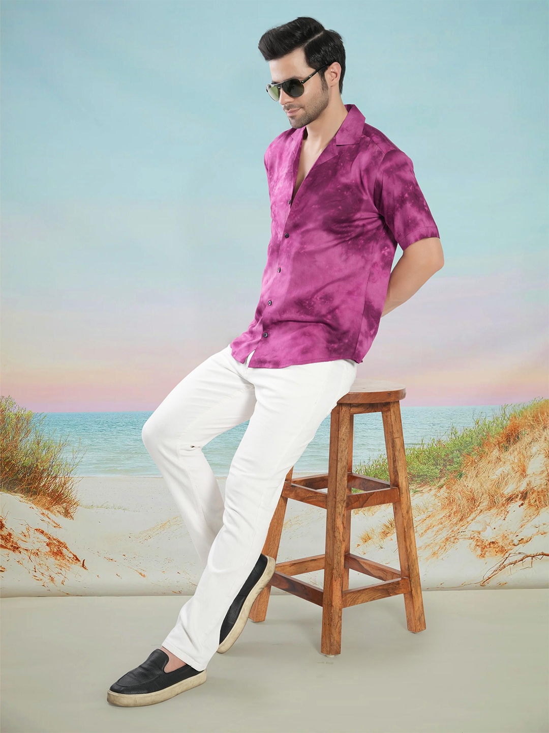 

RANJ Men Smart Floral Opaque Printed Casual Shirt, Purple