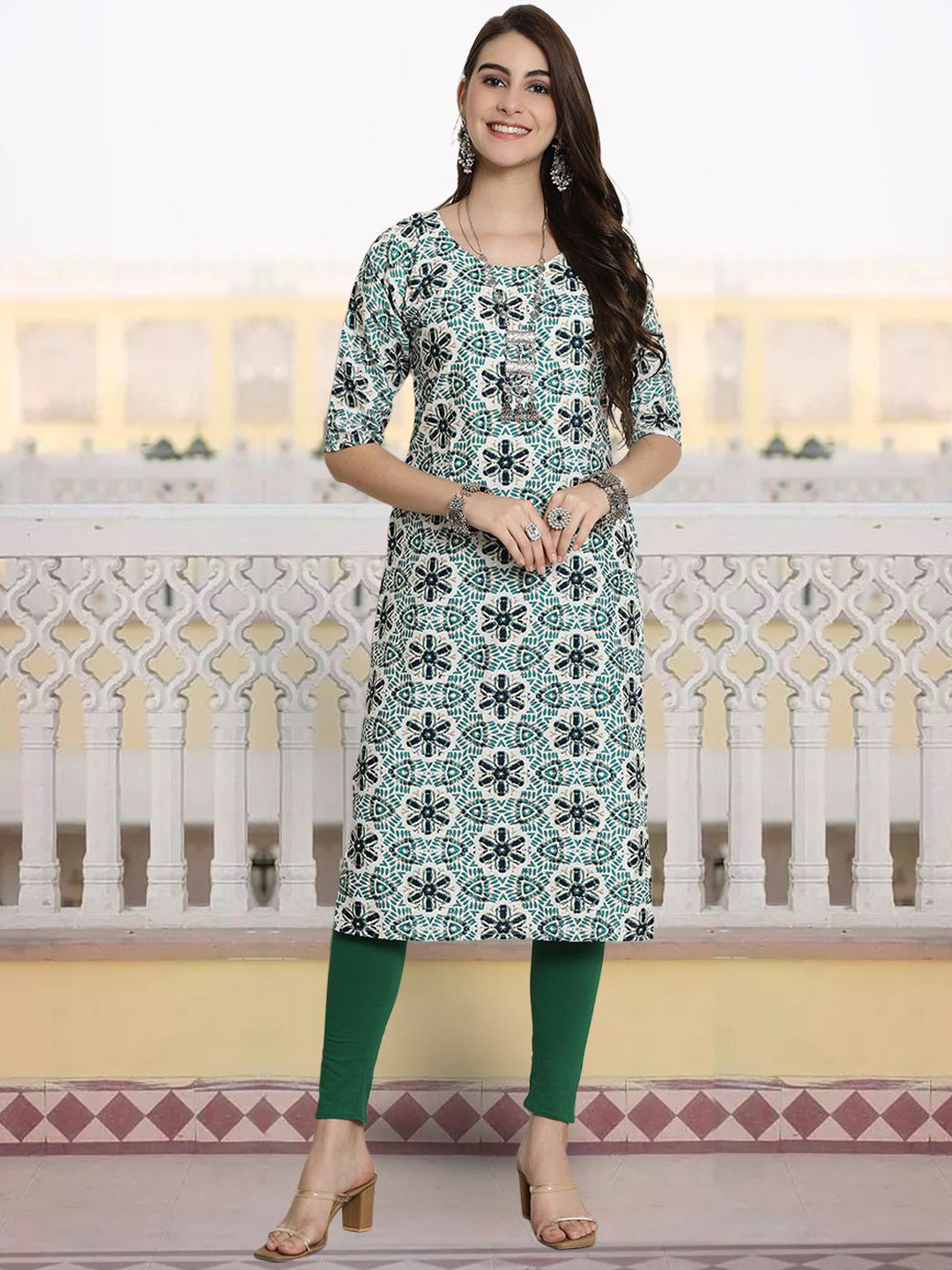 

7Threads Women Ethnic Motifs Printed Keyhole Neck Sequinned Floral Crepe Kurta, Multi