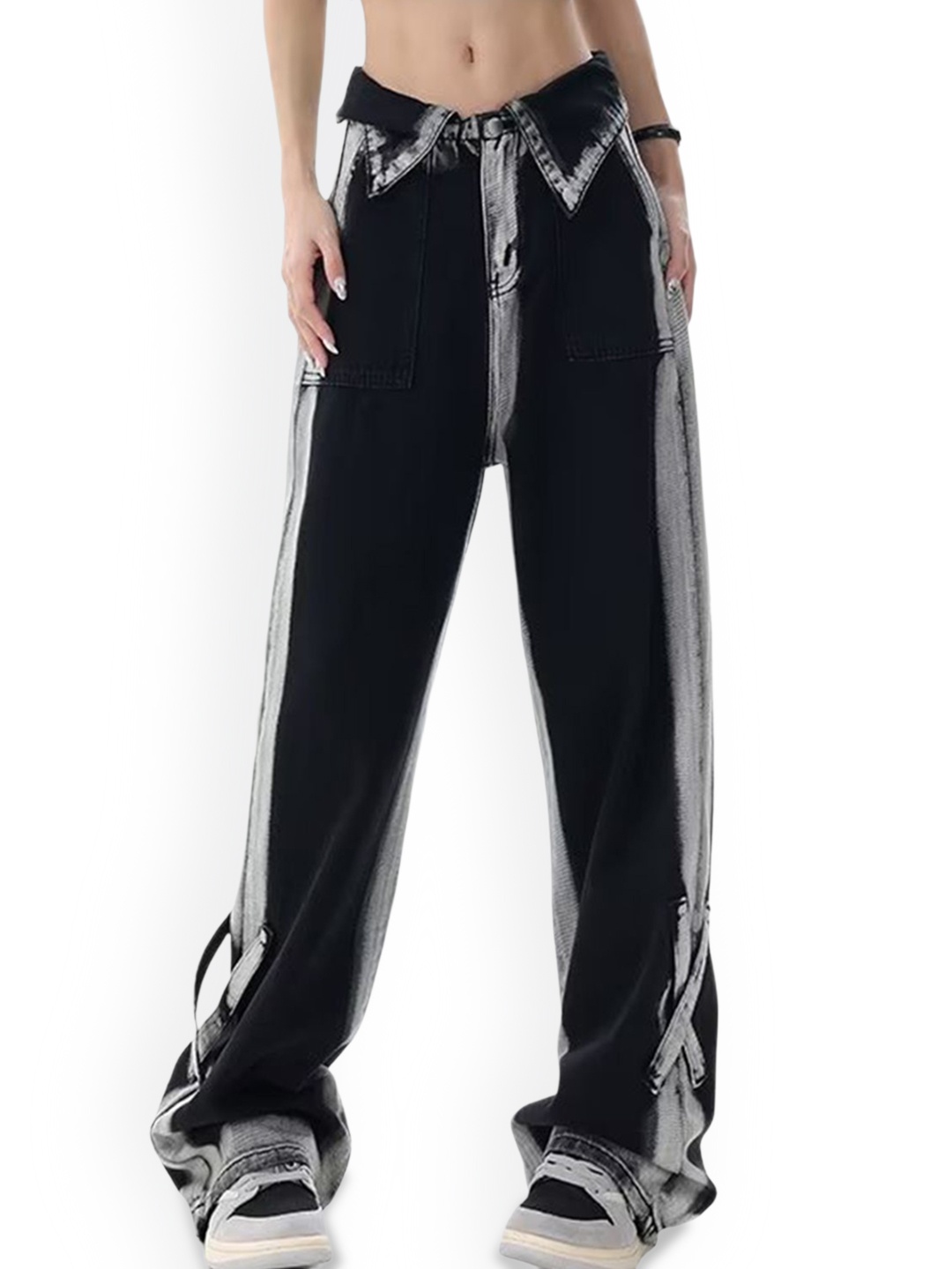 

LULU & SKY Women Straight Fit Cotton Mid-Rise Contrasting Jeans, Black