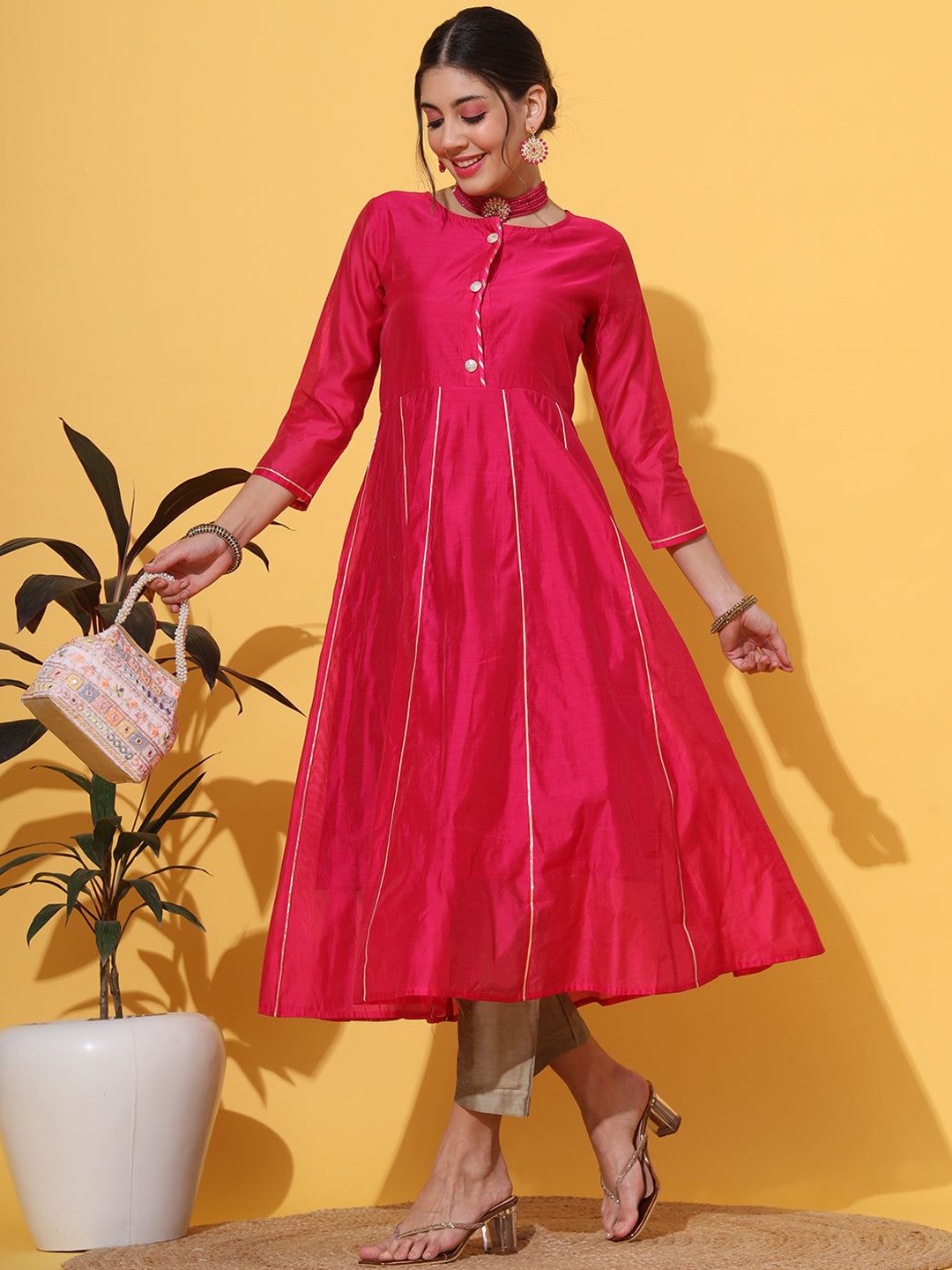 

KALINI Women Kurta, Magenta