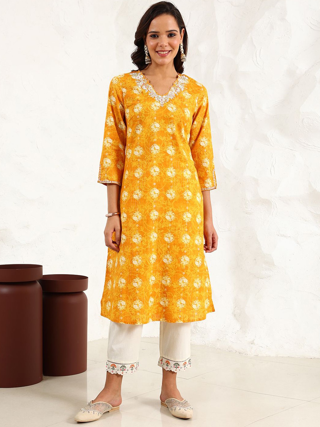 

W Women Floral Printed Kurta, Yellow
