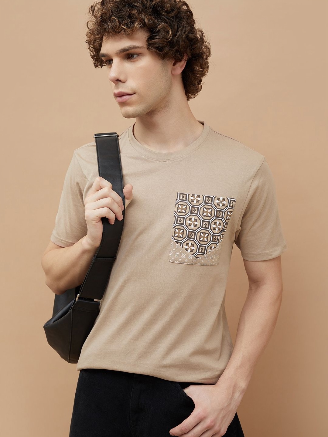 

Fame Forever by Lifestyle Men Printed Pockets Slim Fit T-shirt, Brown