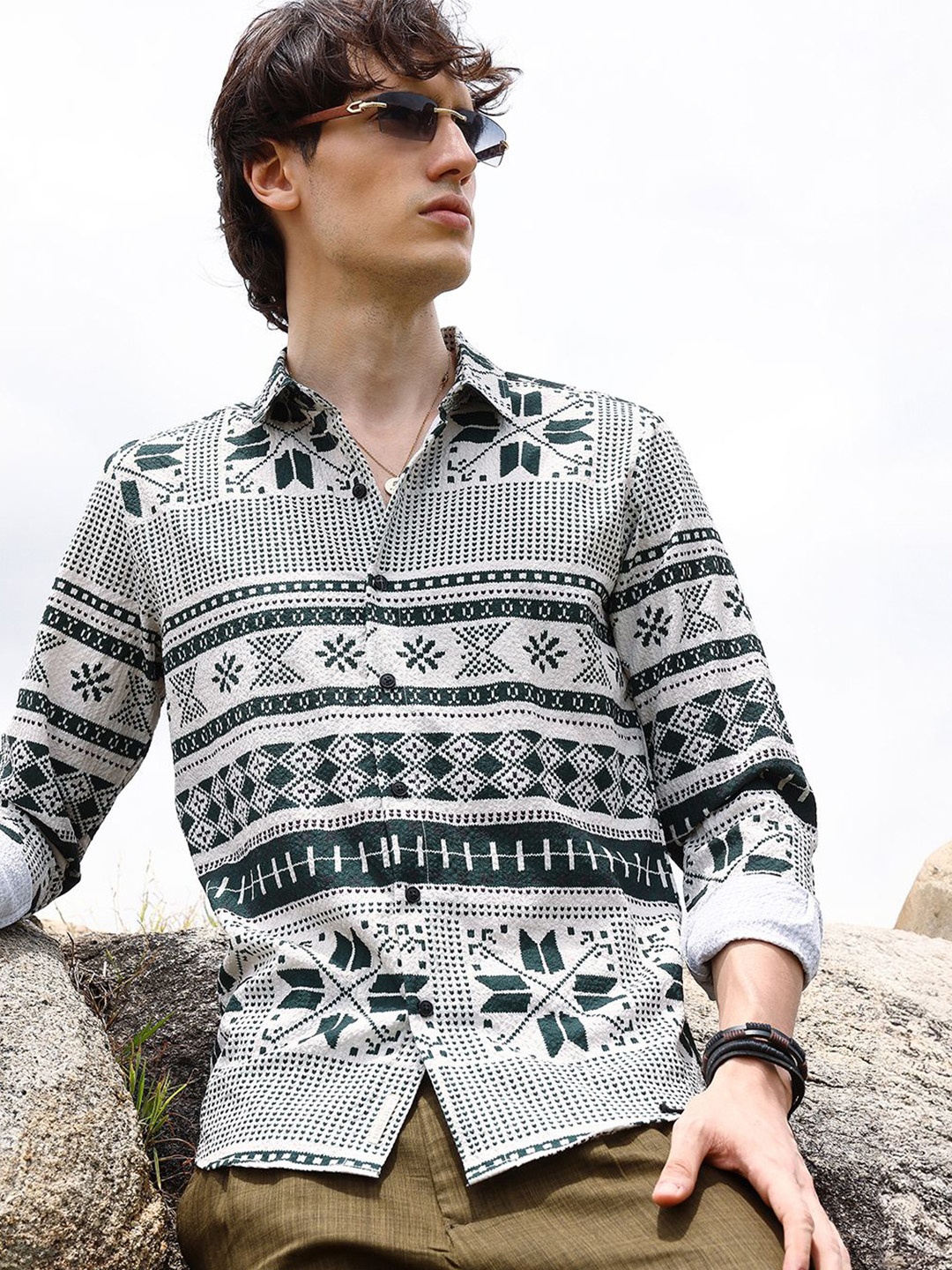

Campus Sutra Men Comfort Opaque Printed Casual Shirt, Multi
