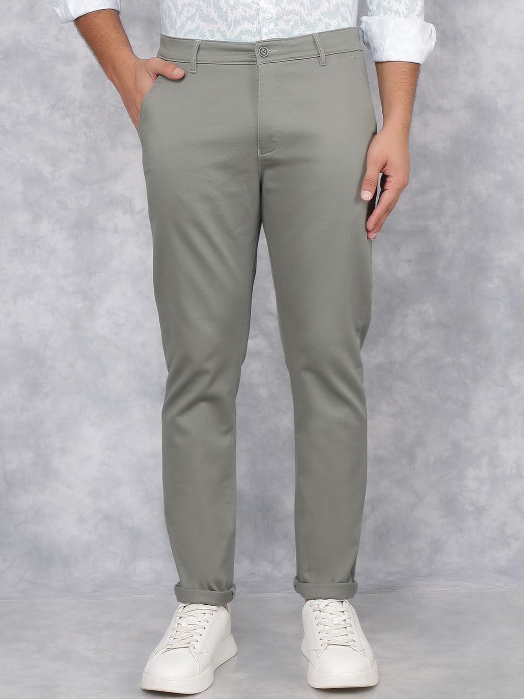 

Crimsoune Club Men Smart Slim Fit Trousers, Green