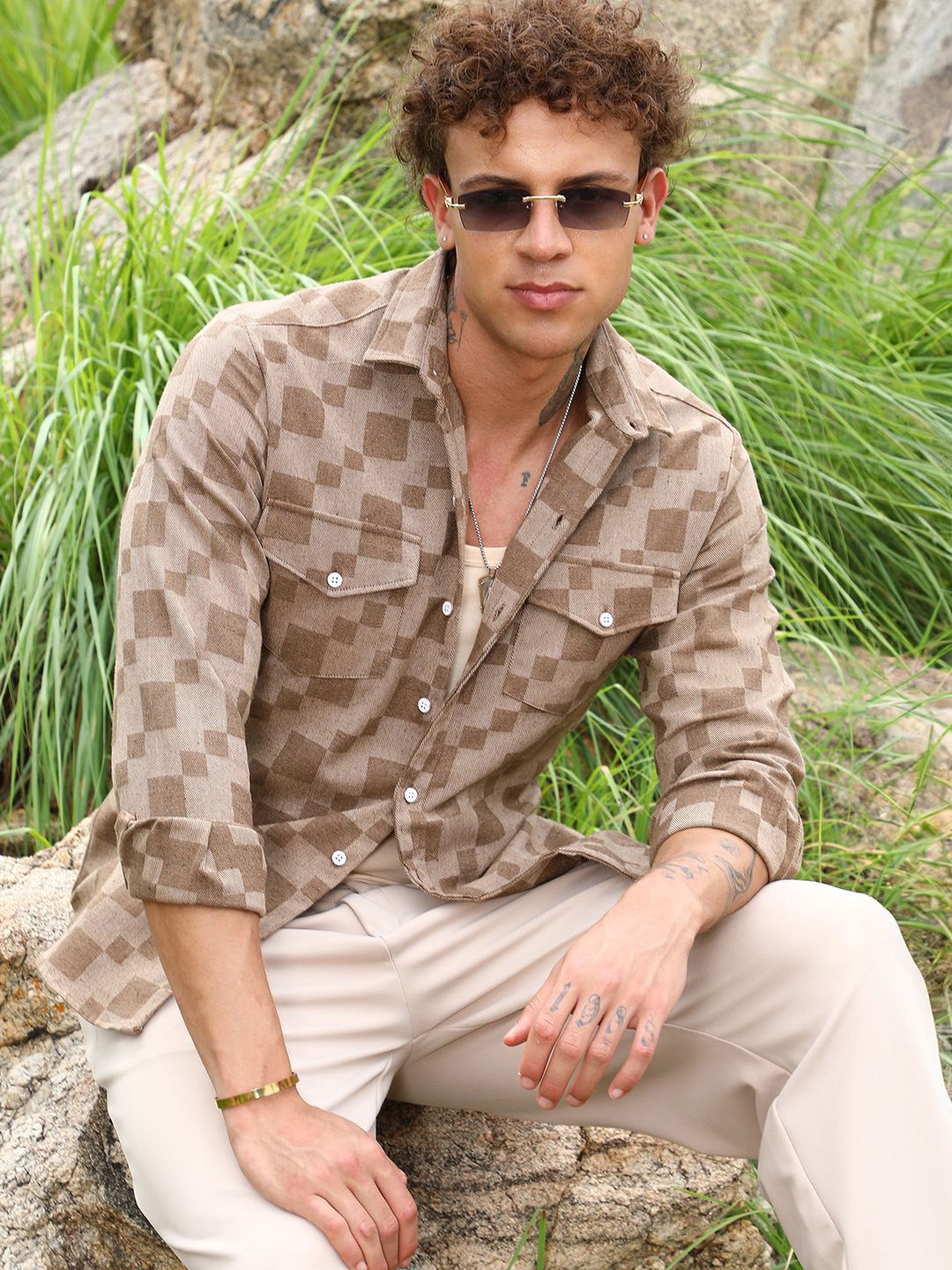 

Campus Sutra Men Comfort Opaque Checked Casual Shirt, Brown