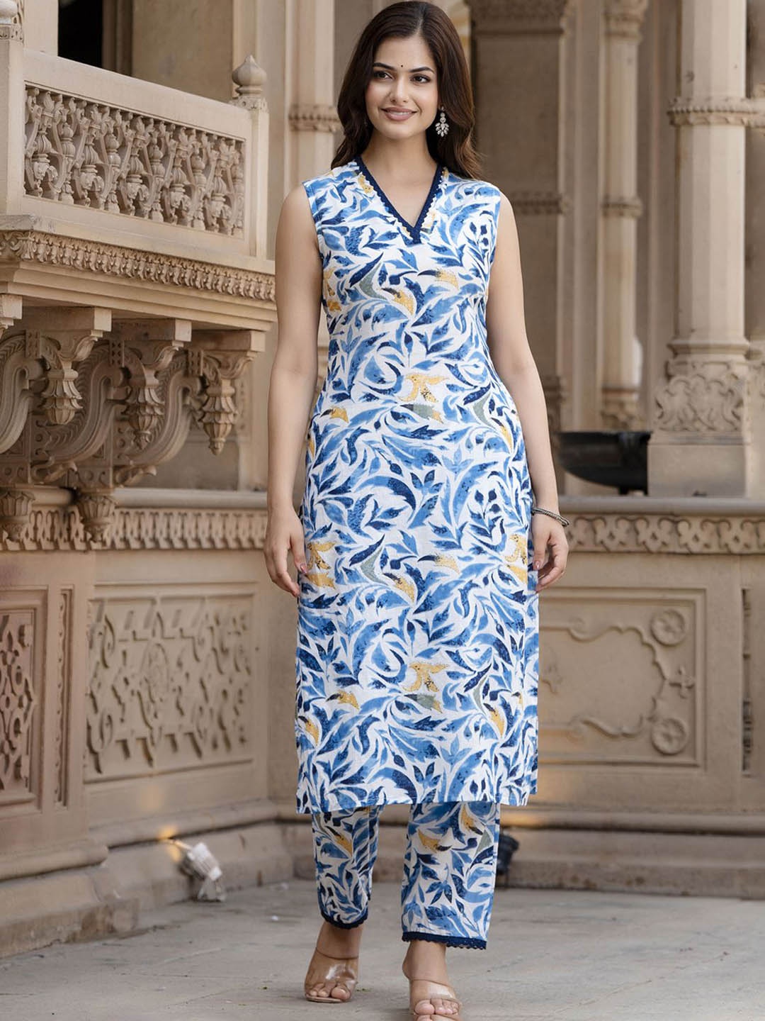 

KALINI Women Ethnic Motifs Printed Regular Pure Cotton Kurta with Palazzos, Blue