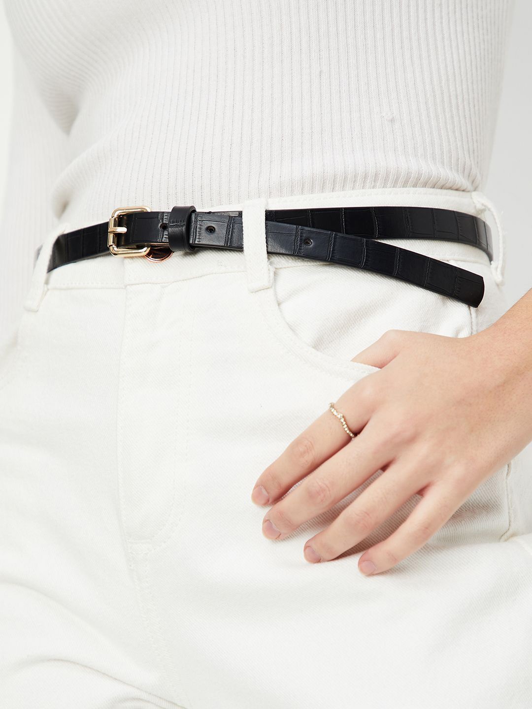 

max Women PU Belt, Black