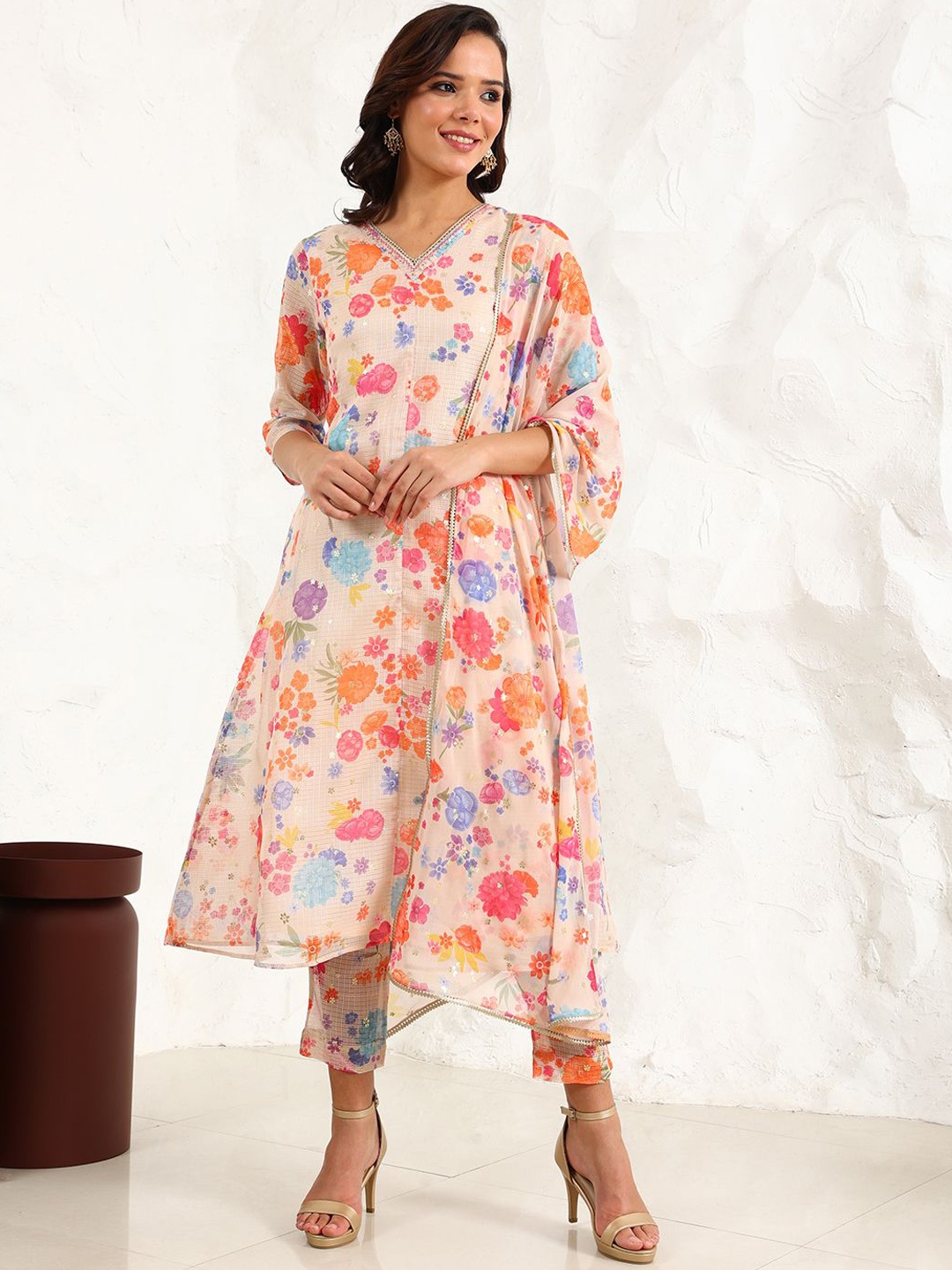 

W Women Floral Printed Regular Sequinned Kurta with Trousers & With Dupatta, Cream