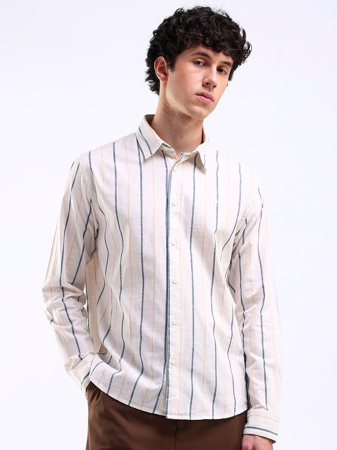 

Flying Machine Men Opaque Striped Casual Shirt, White