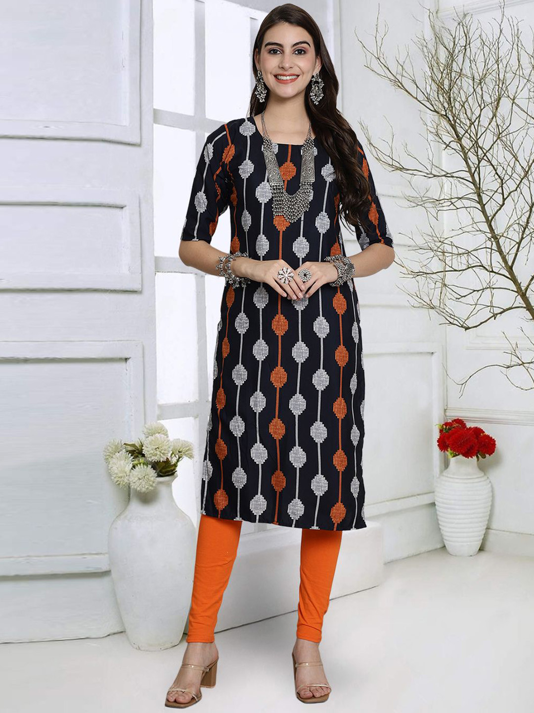 

7Threads Women Striped Keyhole Neck Cold-Shoulder Sleeves Thread Work Floral Crepe Kurta, Multi