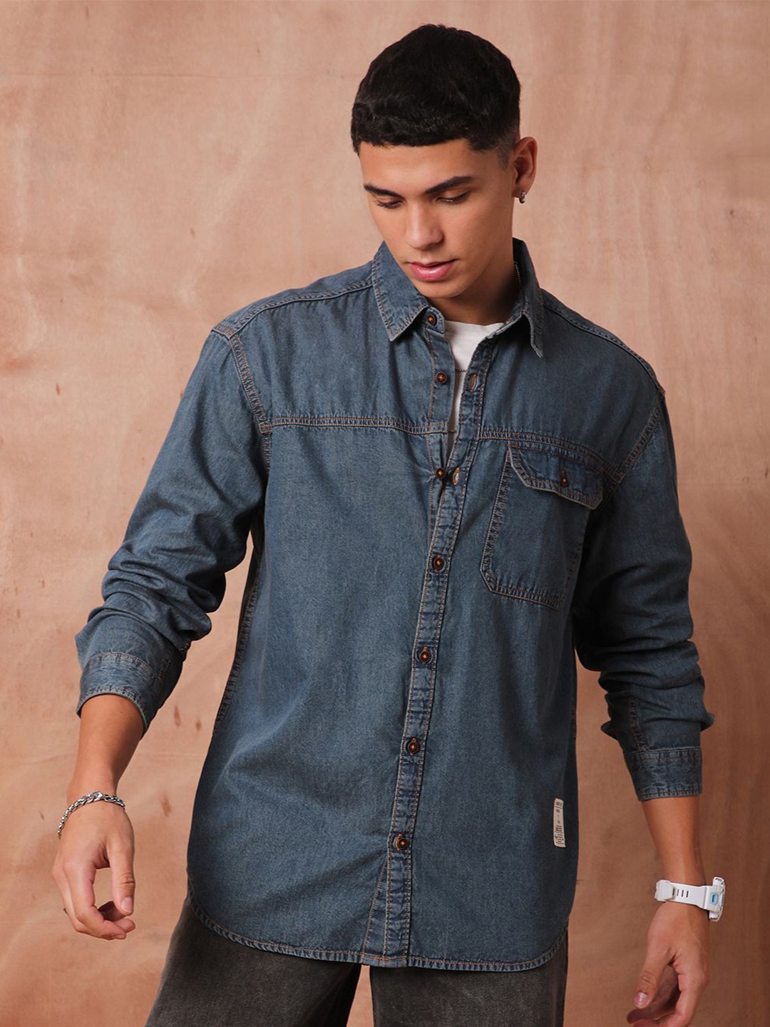 

The Roadster Lifestyle Co Relaxed Fit Denim Casual Shirts, Blue
