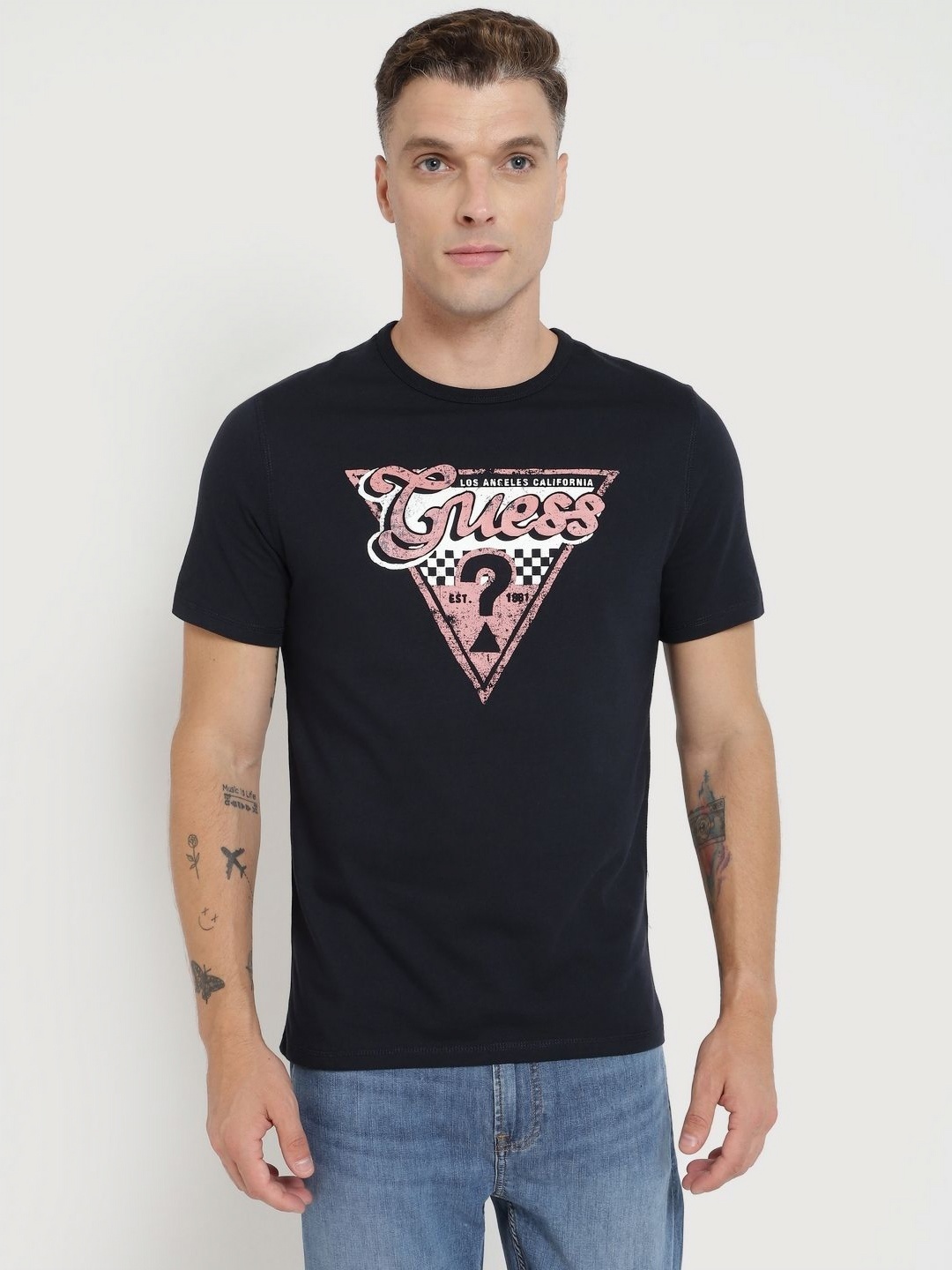 

GUESS Men Printed V-Neck Raw Edge T-shirt, Navy blue
