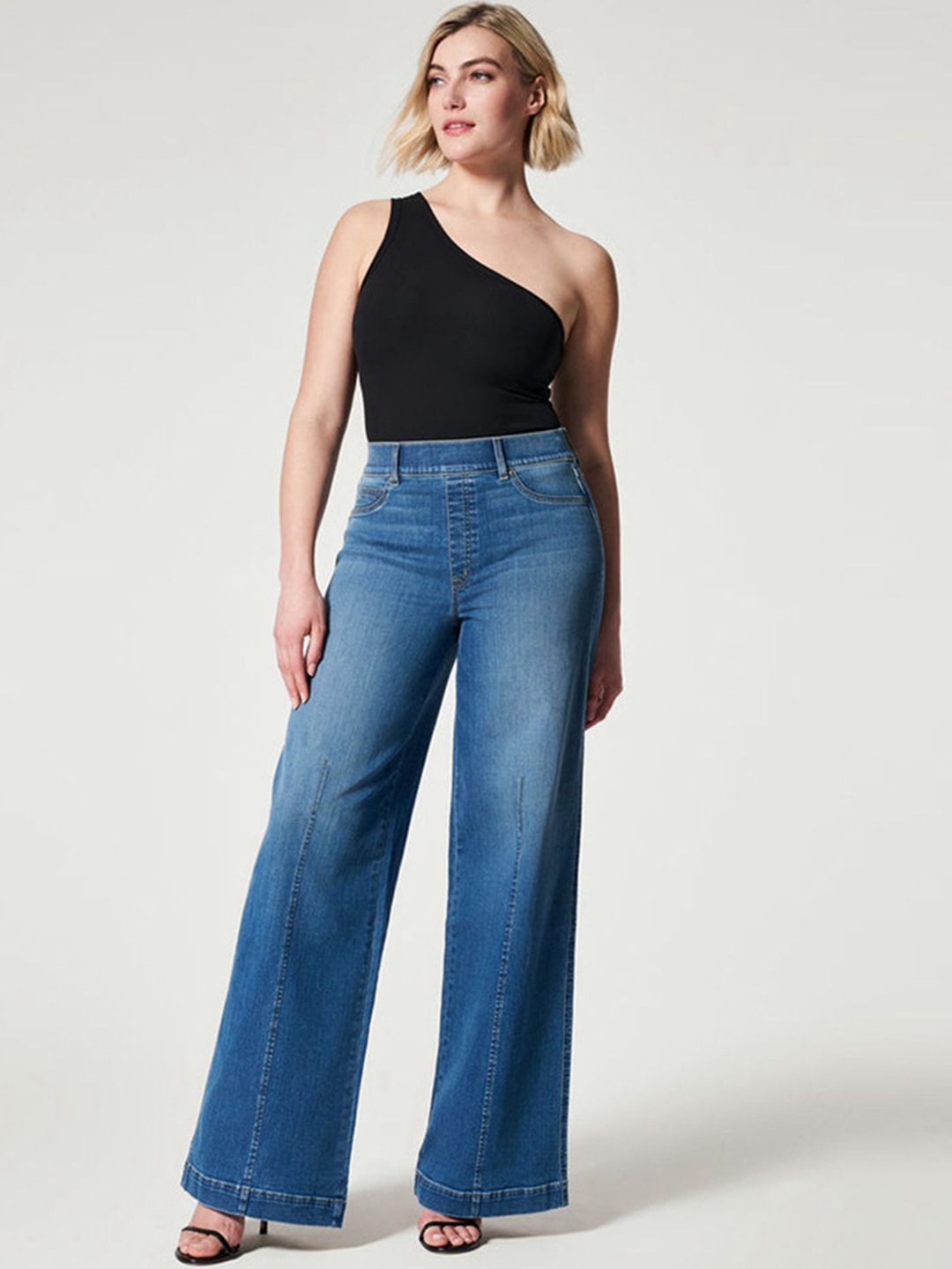 

LULU & SKY Women Wide Leg High-Rise Light Fade Jeans, Navy blue