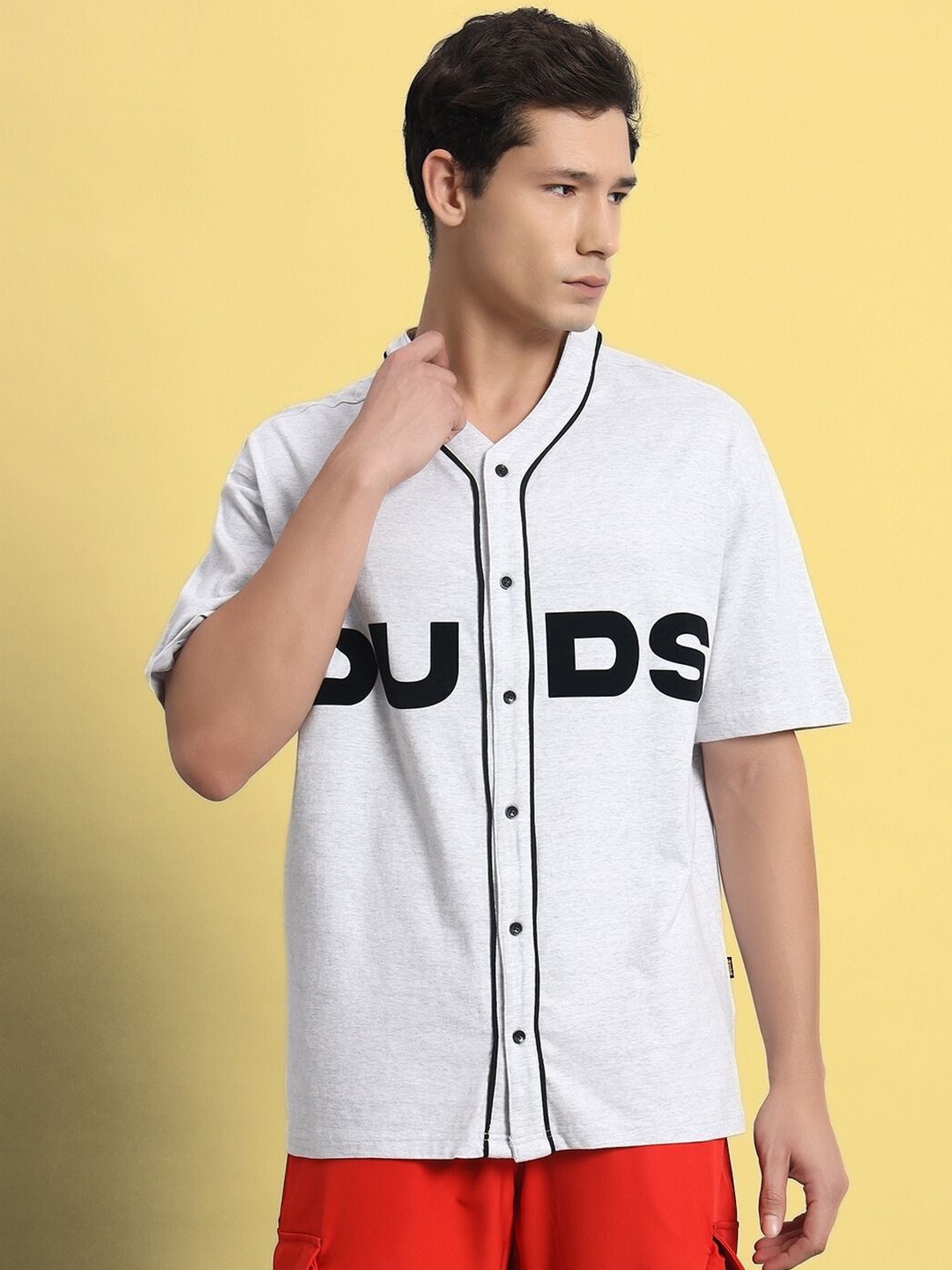 

WEARDUDS Men Typography Mandarin Collar Applique T-shirt, Grey