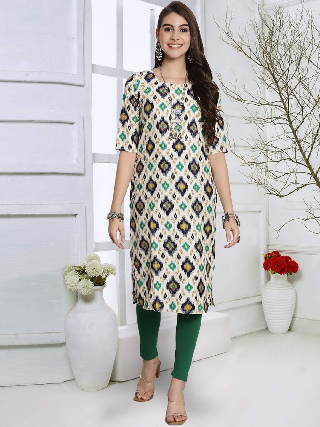 

7Threads Women Geometric Keyhole Neck Thread Work Floral Crepe Kurta, Multi