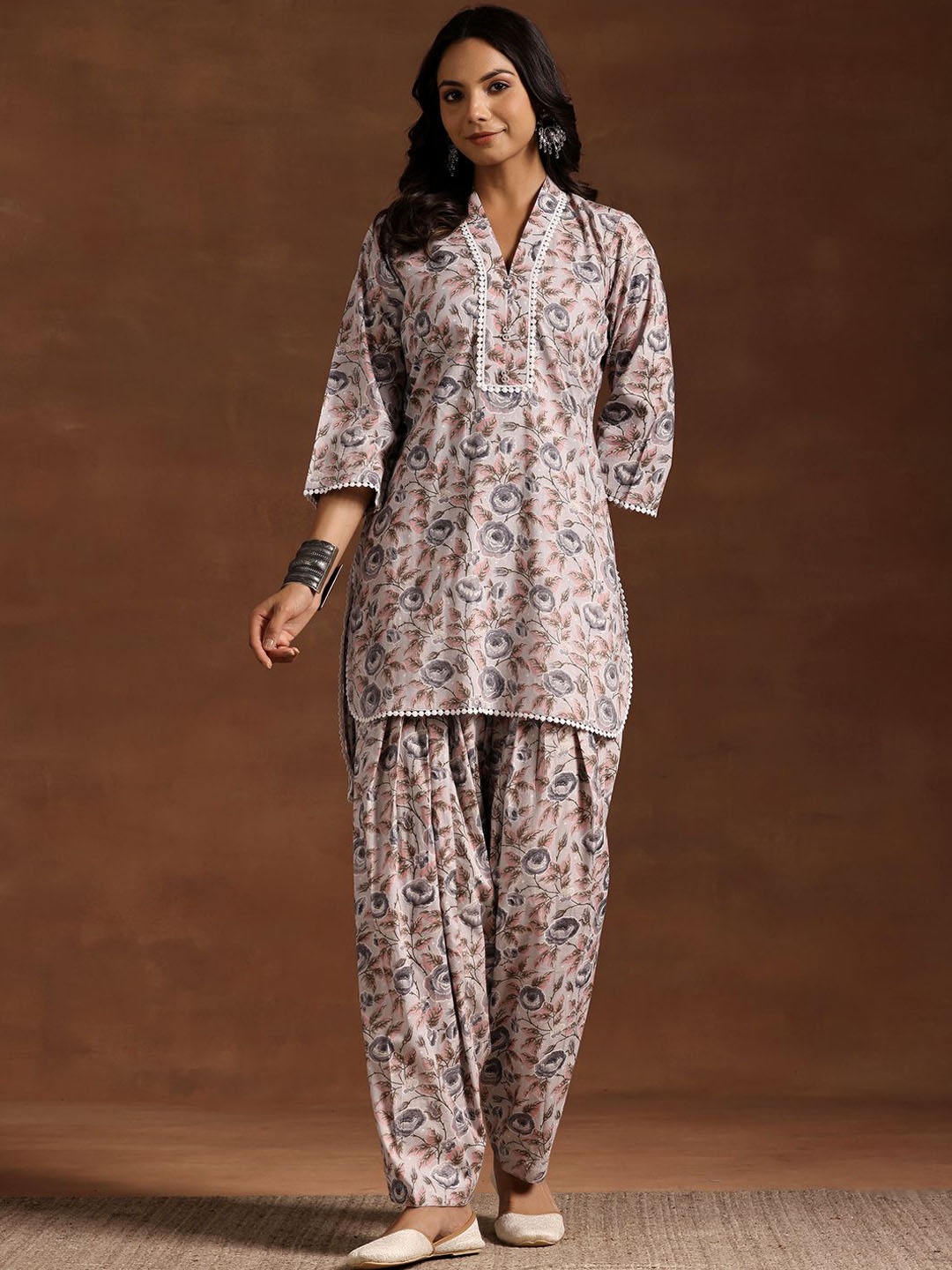 

Libas Women Floral Printed Regular Pure Cotton Kurta with Salwar, Grey