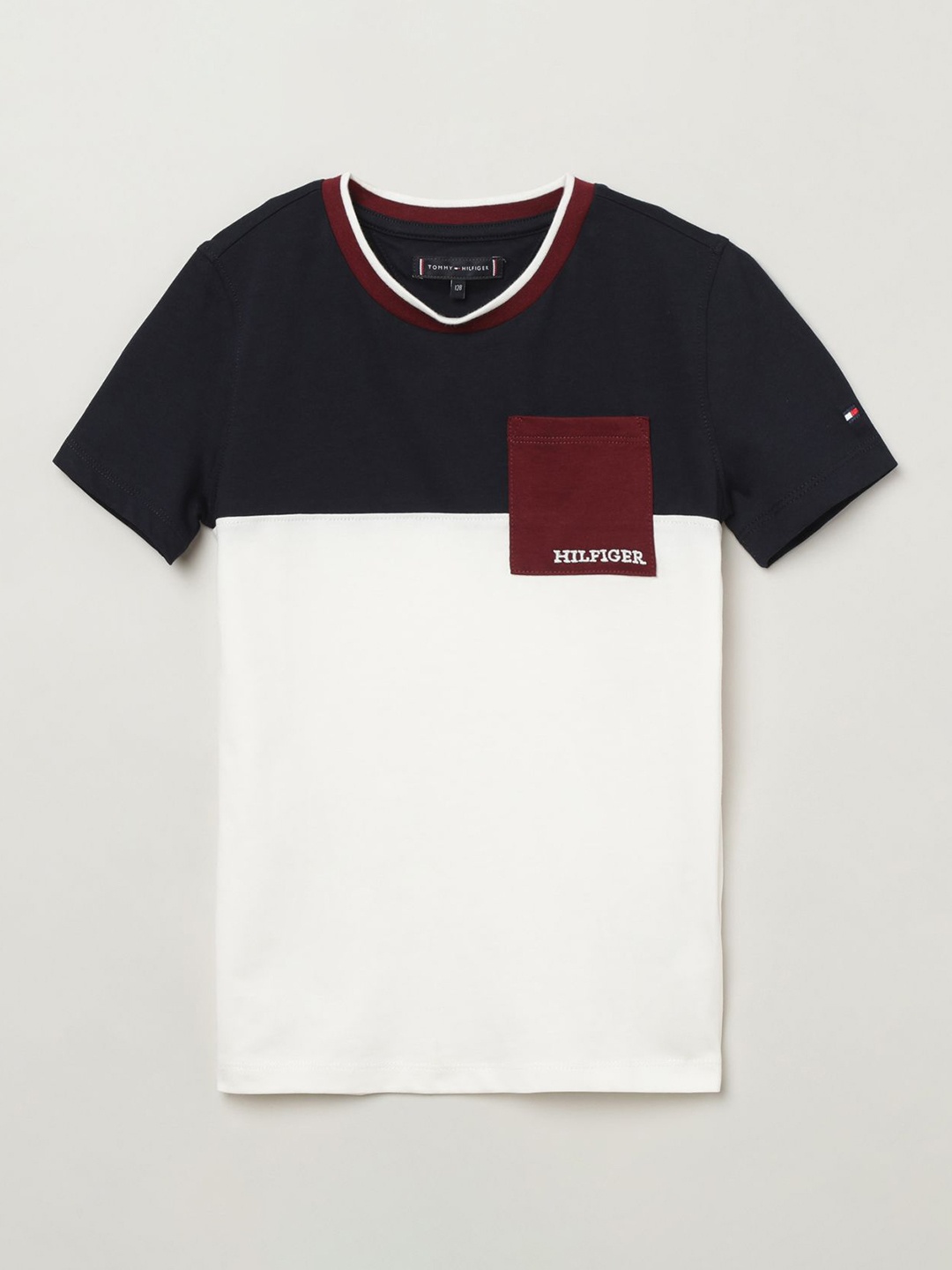 

Tommy Hilfiger Boys Colourblocked V-Neck Pockets T-shirt, White