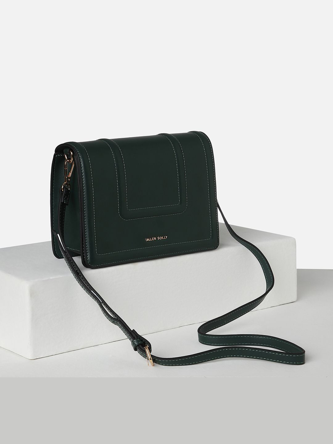 

Allen Solly Woman PU Structured Handheld Bag, Green