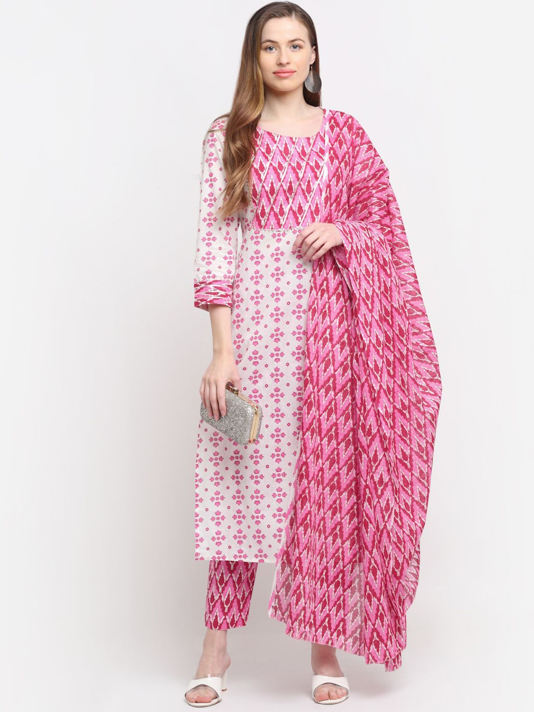 

KALINI Women Printed Regular Gotta Patti Pure Cotton Kurta with Trousers & With Dupatta, Pink