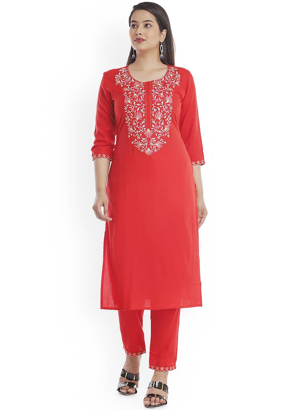 

G4Girl Women Floral Embroidered Regular Kurta with Pyjamas, Red