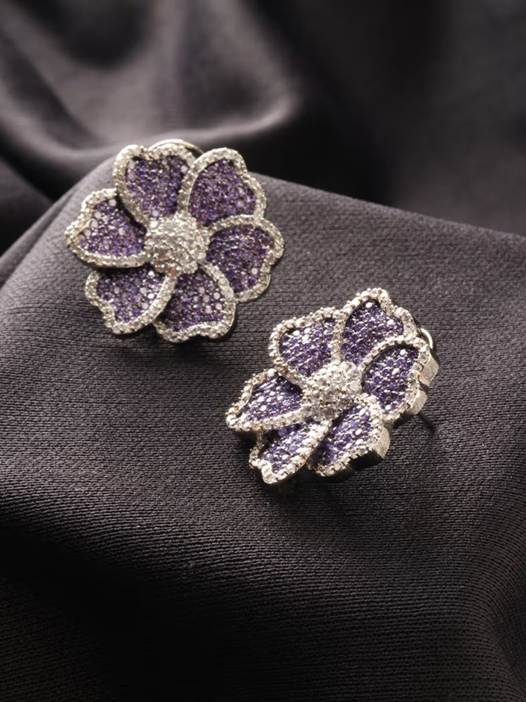 

Niscka Contemporary Studs Earrings, Purple