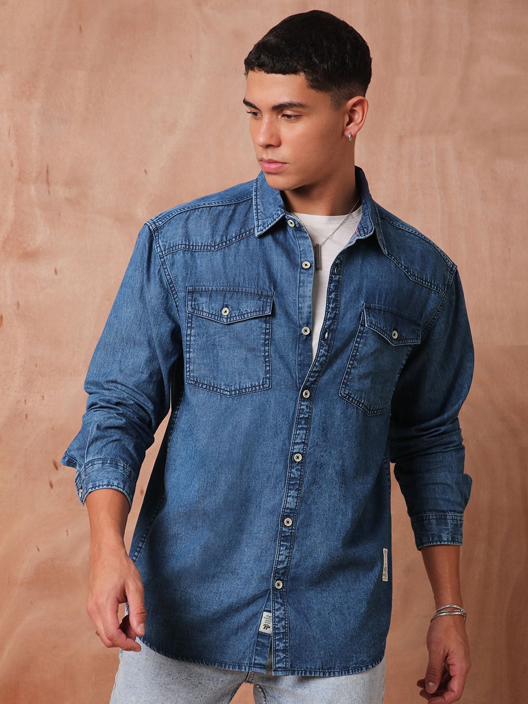 

The Roadster Lifestyle Co Relaxed Fit Denim Casual Shirts, Blue