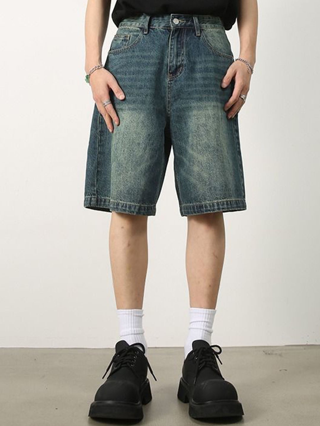 

StyleCast Men Washed Denim Shorts Technology, Blue