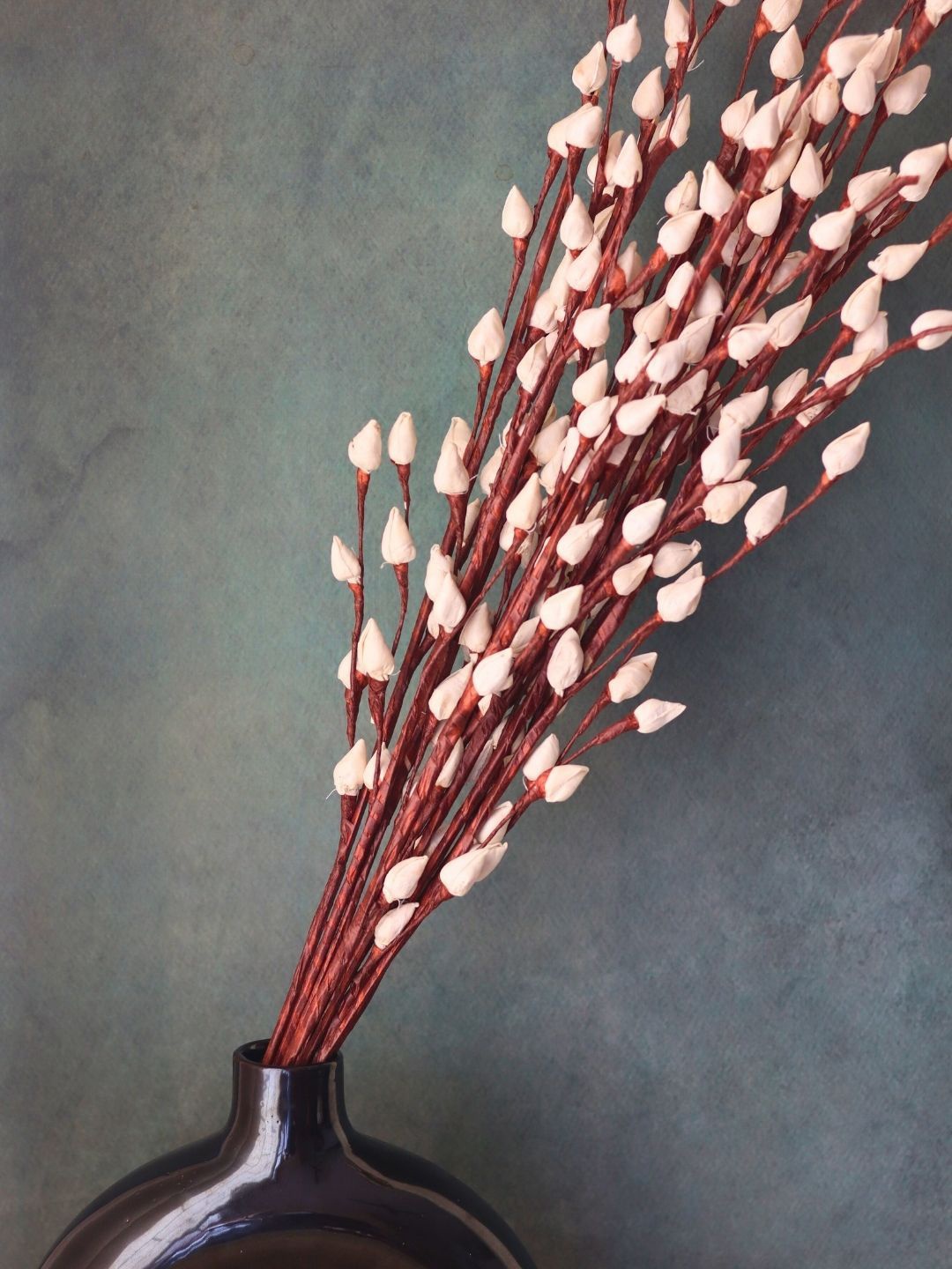 

WEAVING HOMES White & Brown Lotus Artificial Flower Bunch