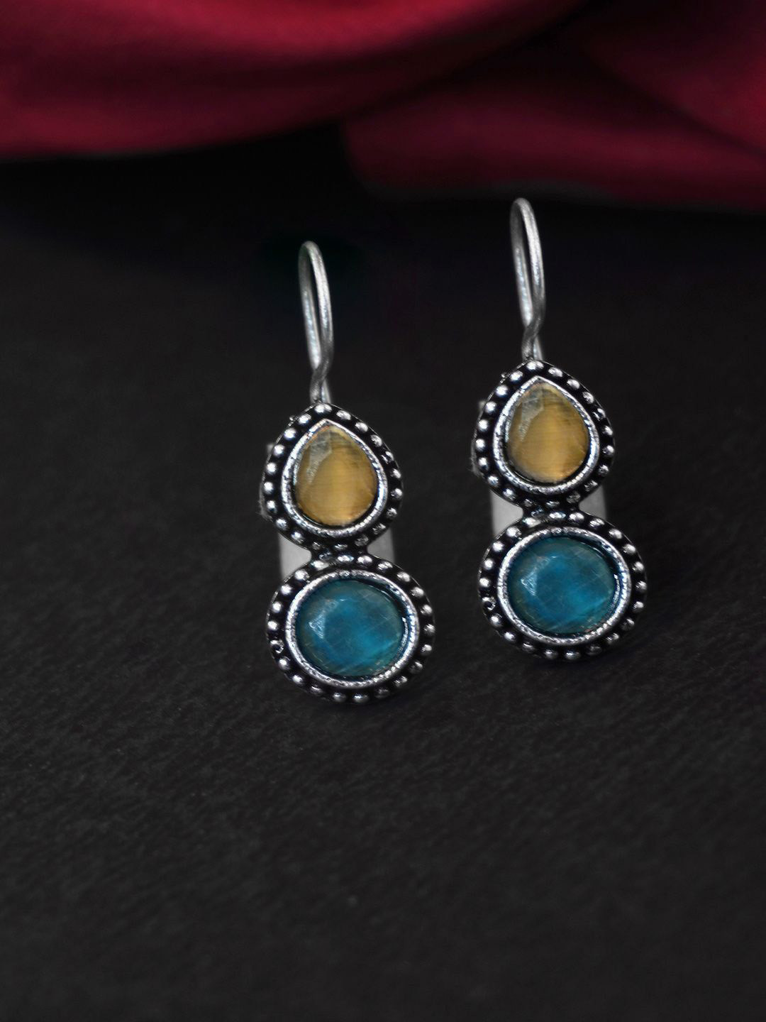 

Niscka Contemporary Studs Earrings, Multi