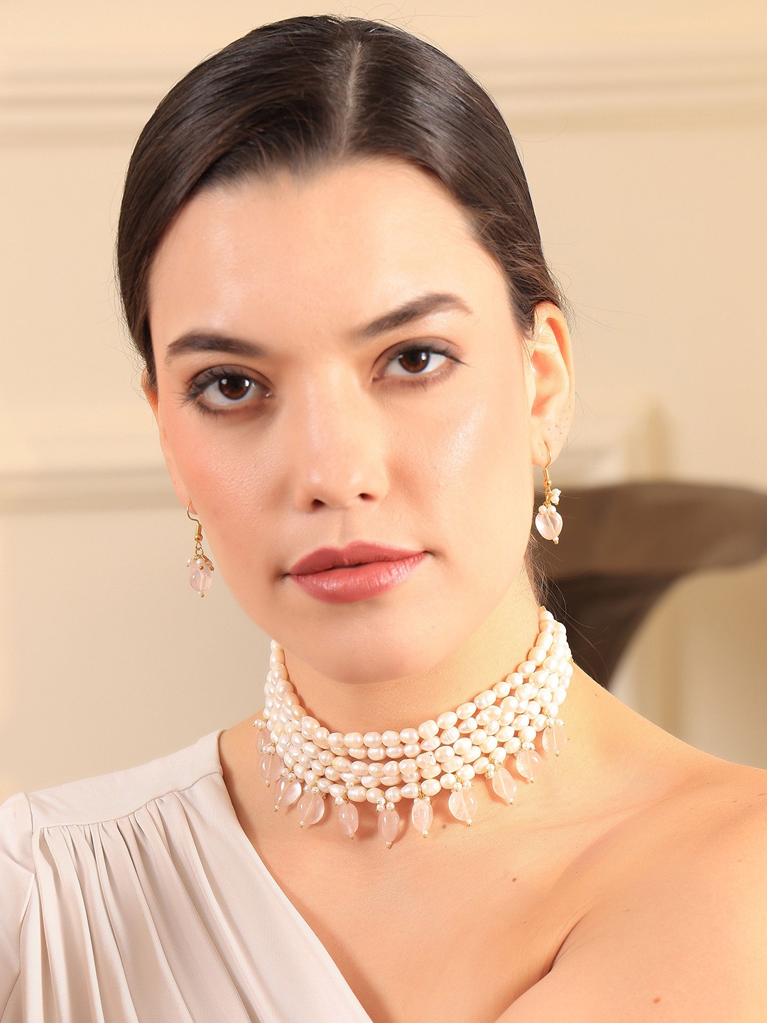 

ROYAL PITARAH Maharani Pearl & Rose Quartz Choker Set, Off white