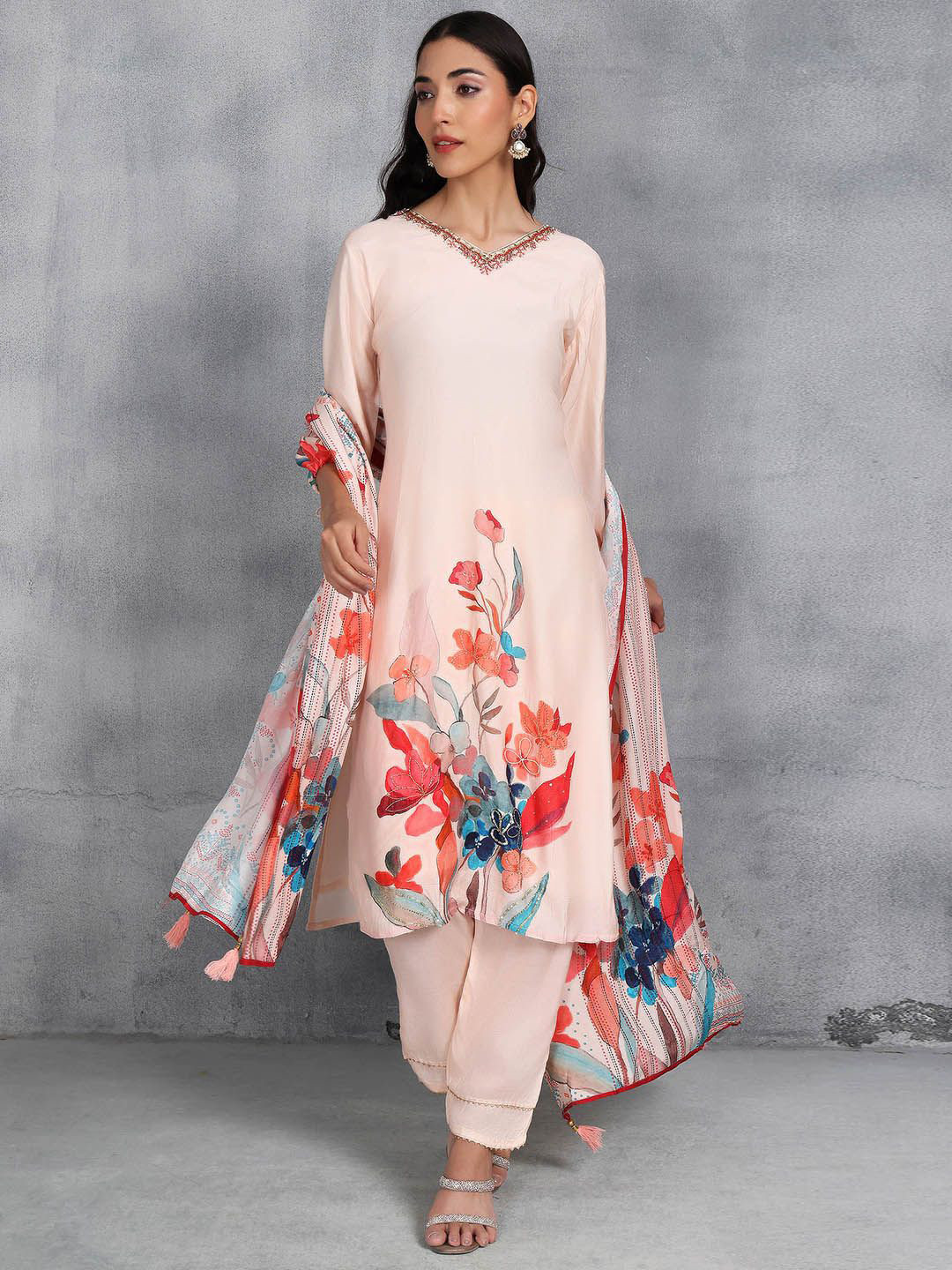 

Rang by Indya Women Floral Printed Regular Sequinned Kurta with Trousers & With Dupatta, Beige