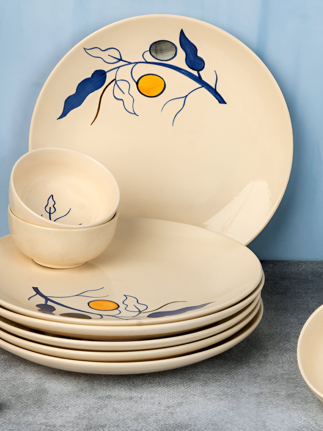 

BODHI HOUSE White & Blue 12-Pieces Porcelain Glossy Dinner Set