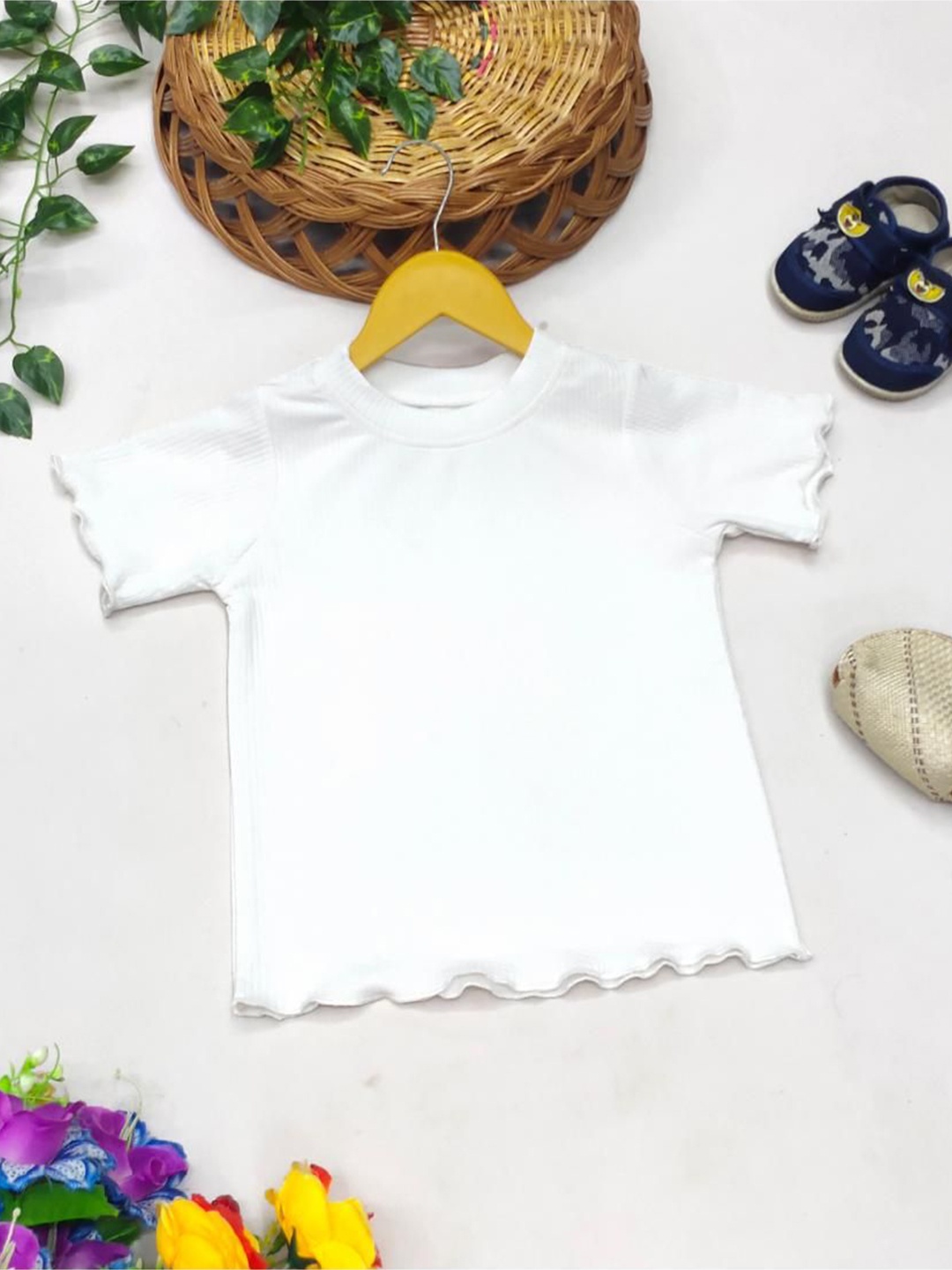 

BAESD Floral Print Top, White