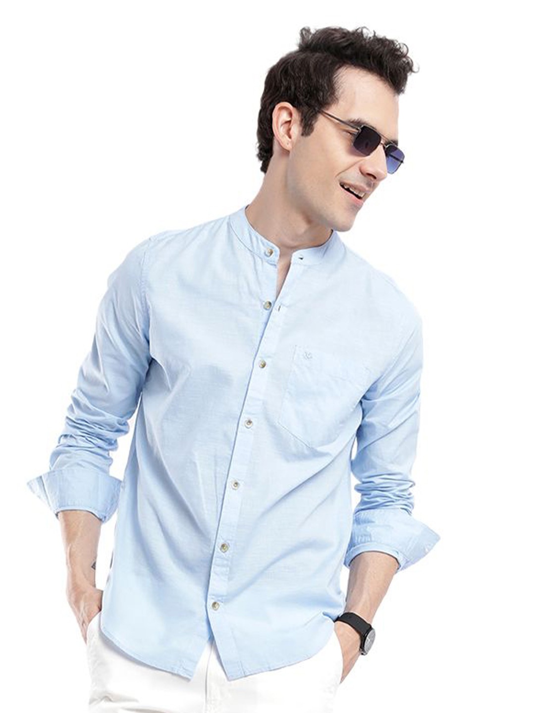 

WROGN Men Custom Opaque Striped Casual Shirt, Blue