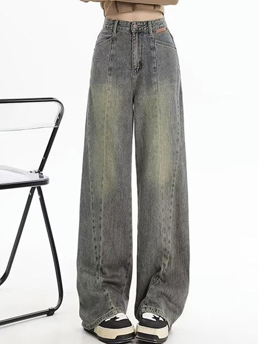 

LULU & SKY Women Boyfriend Fit High-Rise Cotton Heavy Fade Jeans, Grey