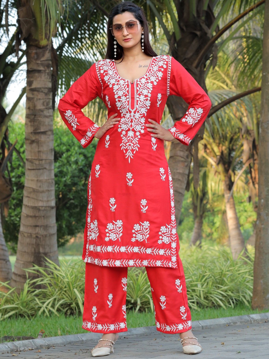 

LeeliPeeri Designer Embroidered Straight Kurta Set, Red