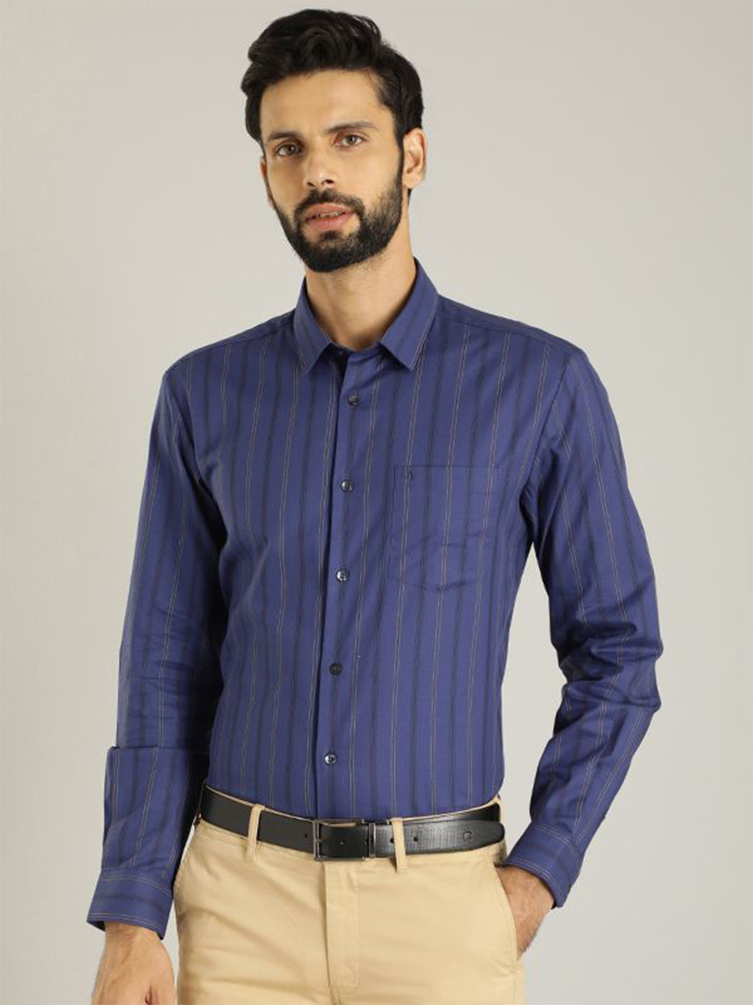 

Indian Terrain Men India Slim Spread Collar Striped Cotton Slim Fit Casual Shirt, Blue