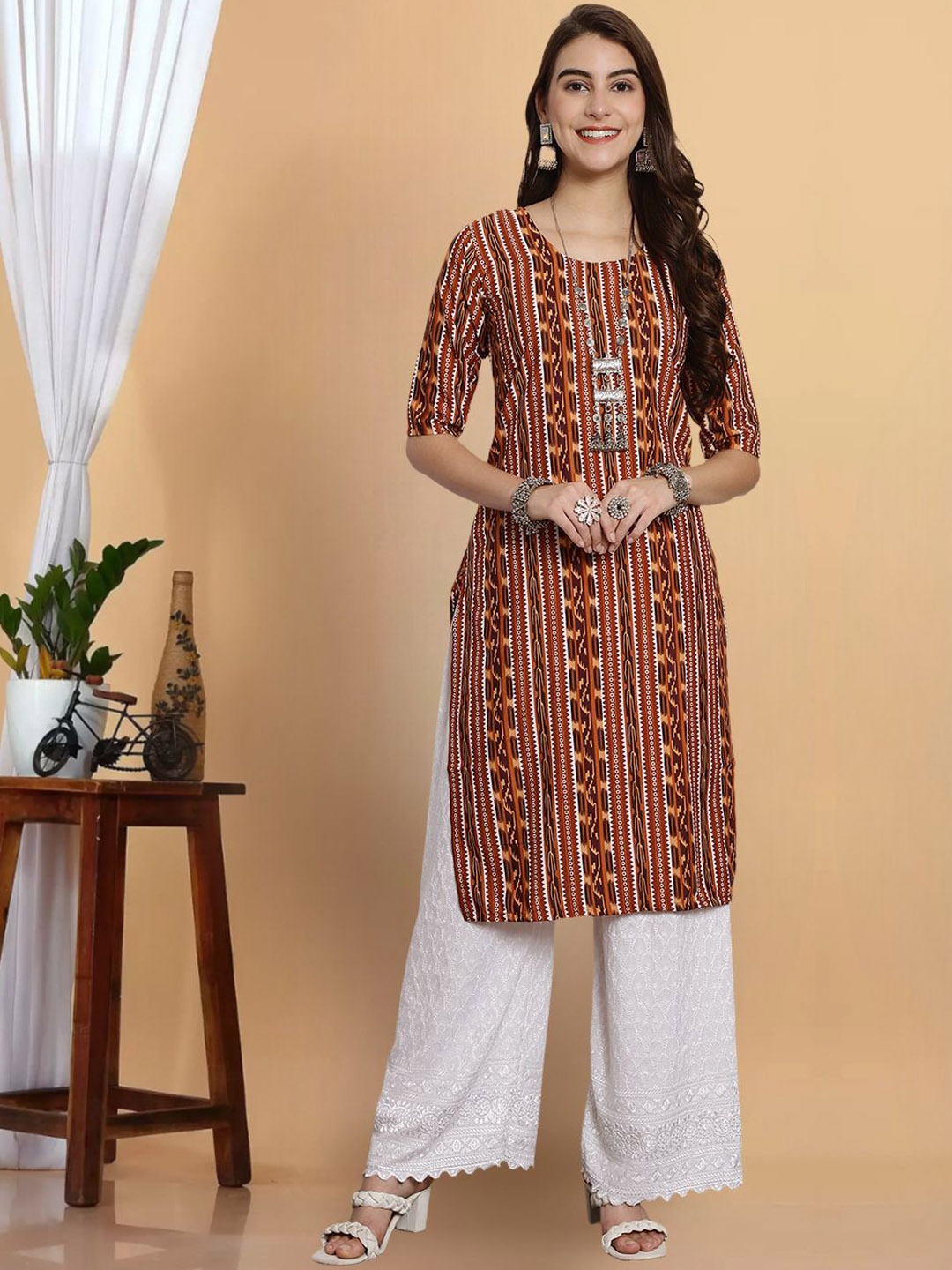 

7Threads Women Geometric Printed Mirror Work Floral Crepe Anarkali Kurta, Multi