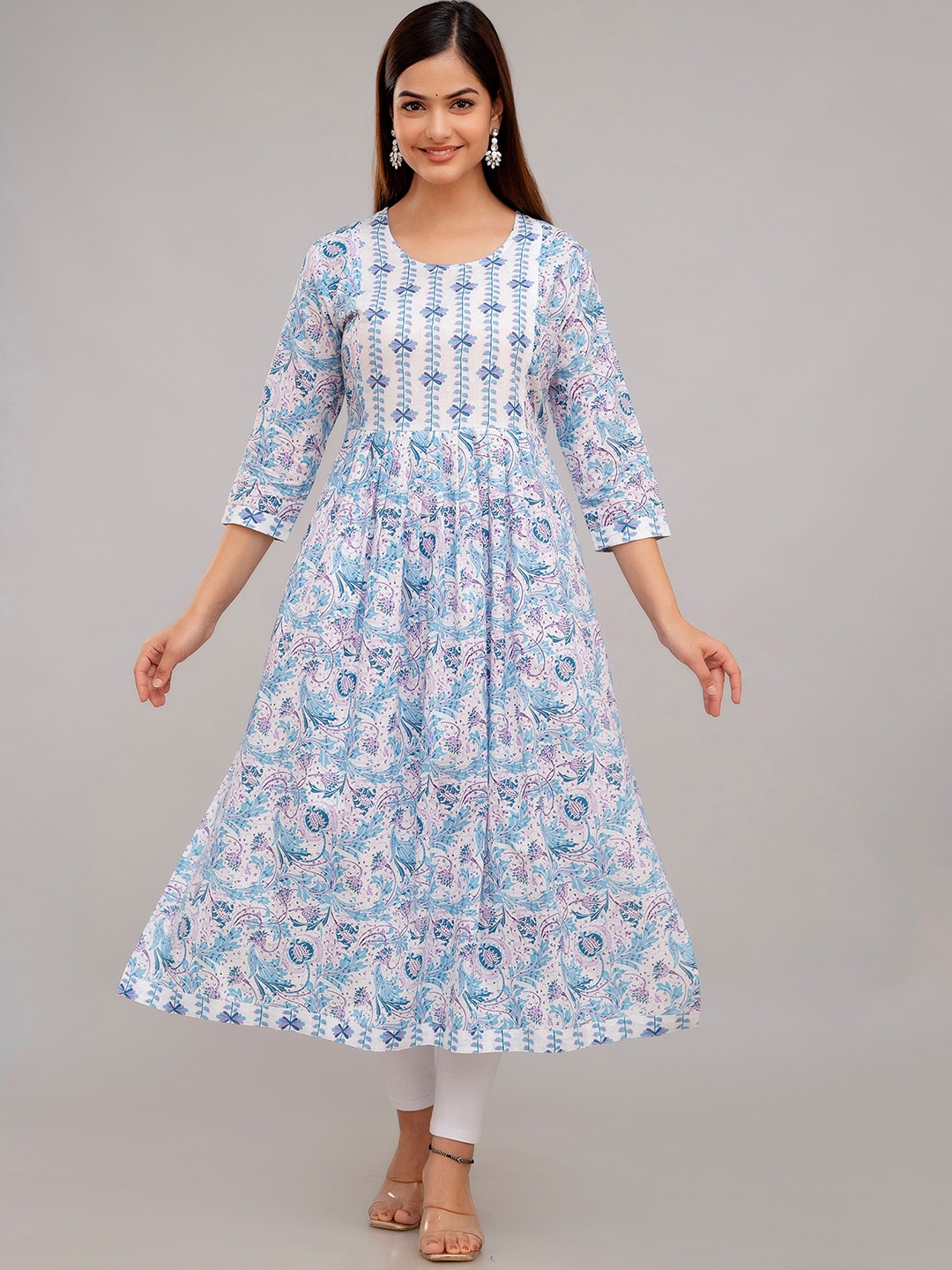 

DERAIL Women Floral Printed Flared Sleeves Thread Work Anarkali Kurta, Blue