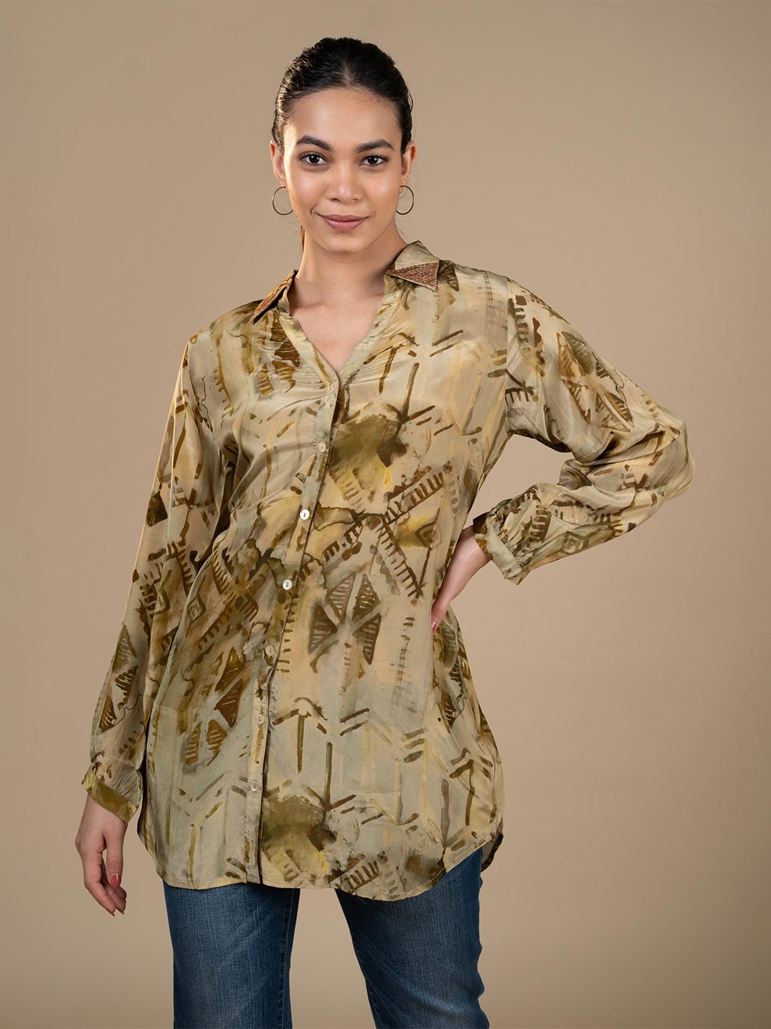 

Kamdev Printed Shirt, Green
