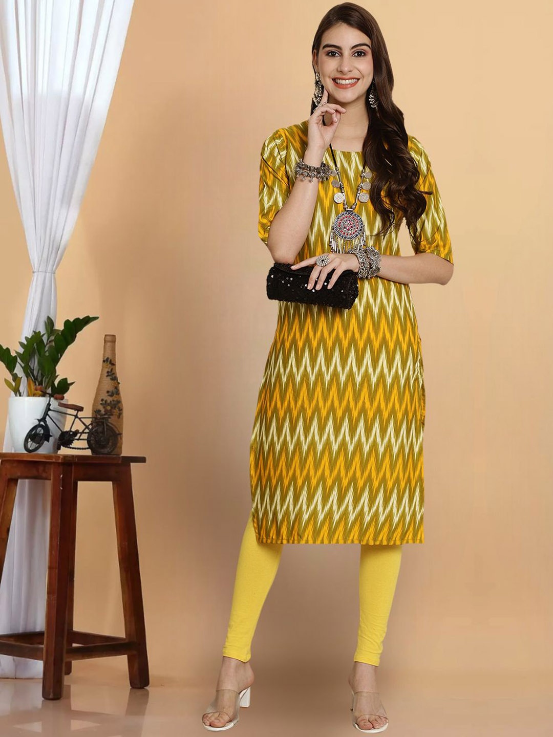 

7Threads Women Printed Flared Sleeves Thread Work Floral Crepe Kurta, Multi