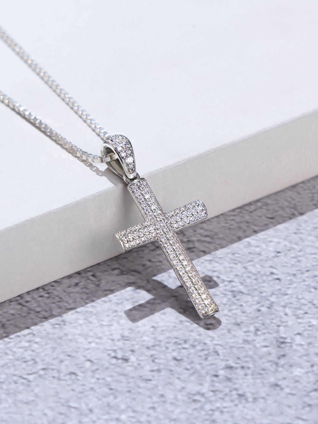 

ORIONZ Quirky Pendants, White