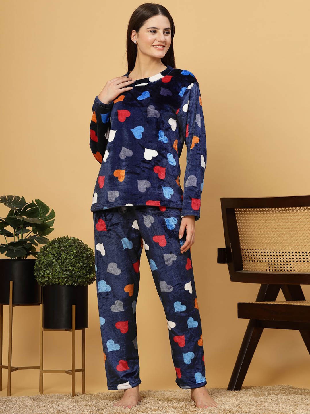 

KLOTTHE Women Printed Woolen Night Suit, Blue